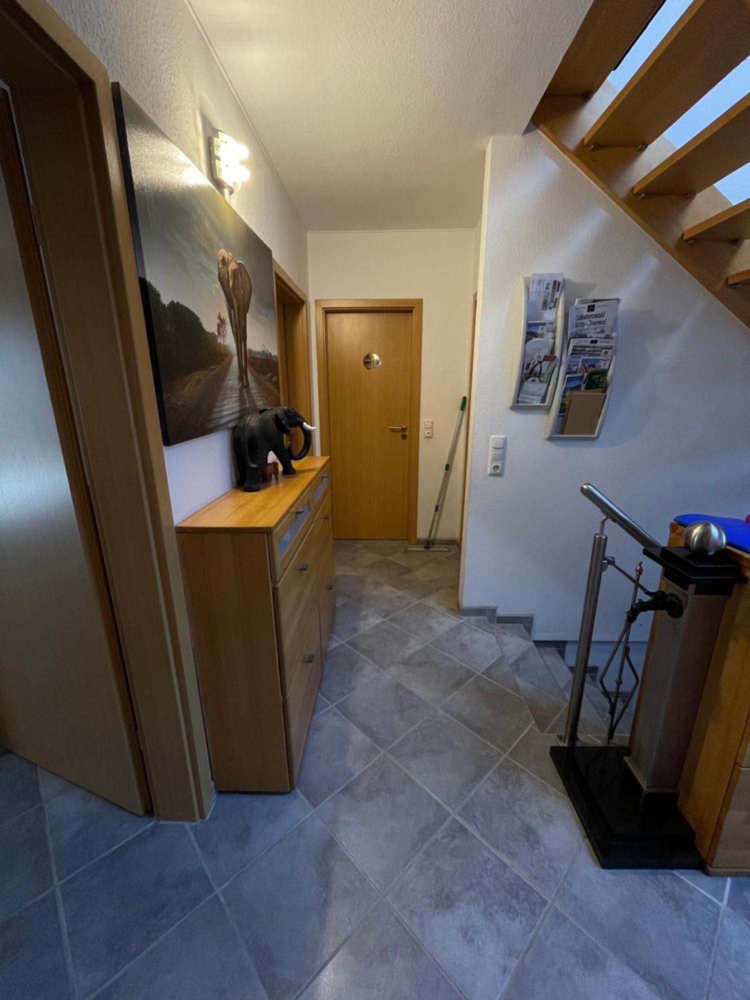 Дом в черном лесу!Gemütliches Haus im Herzen des Schwarzwaldes Elzach Exterior foto